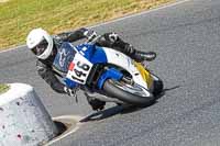 enduro-digital-images;event-digital-images;eventdigitalimages;mallory-park;mallory-park-photographs;mallory-park-trackday;mallory-park-trackday-photographs;no-limits-trackdays;peter-wileman-photography;racing-digital-images;trackday-digital-images;trackday-photos